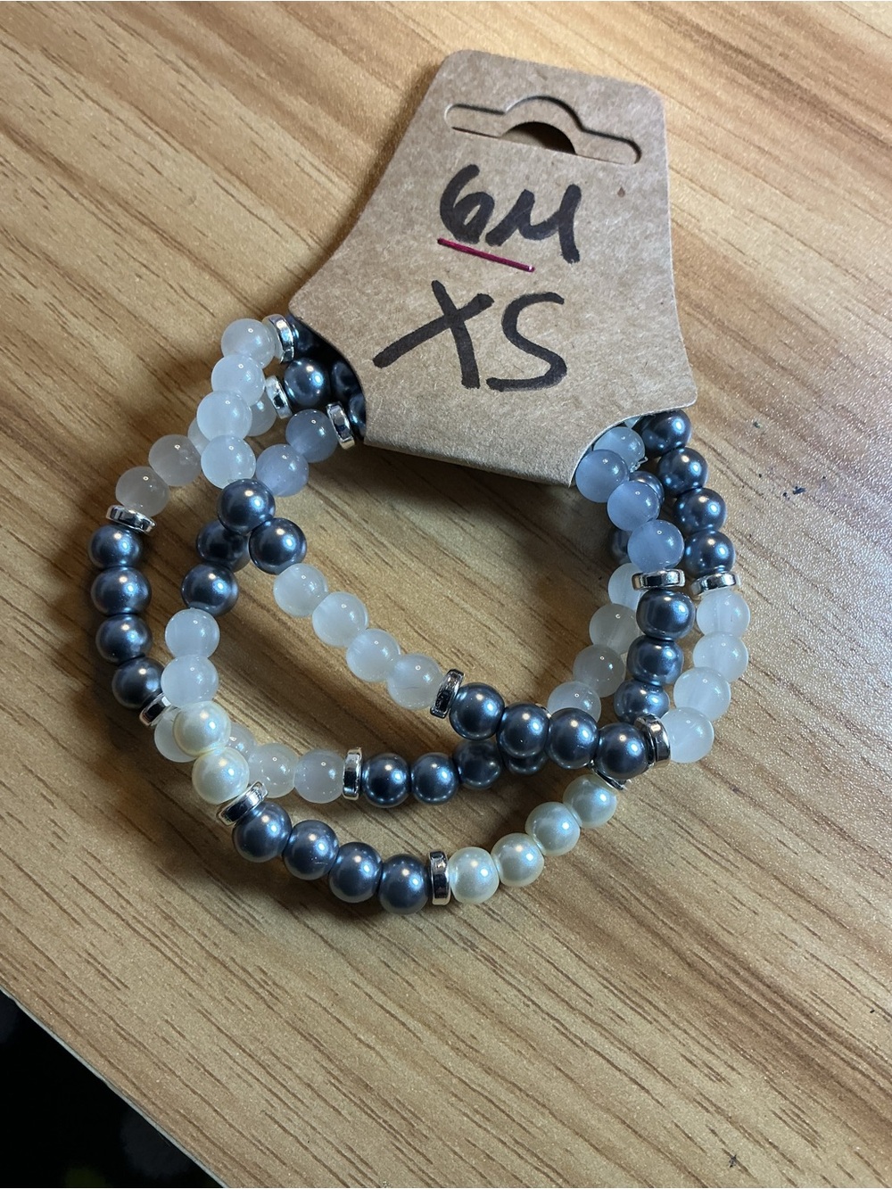 Kids Stretch Bead Bracelet Set - Gray and White